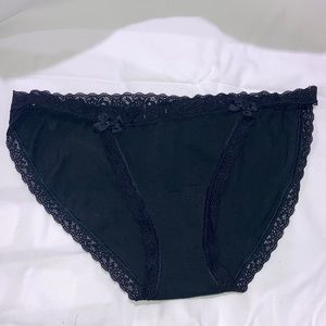 NWOT Low Rise String Bikini Underwear